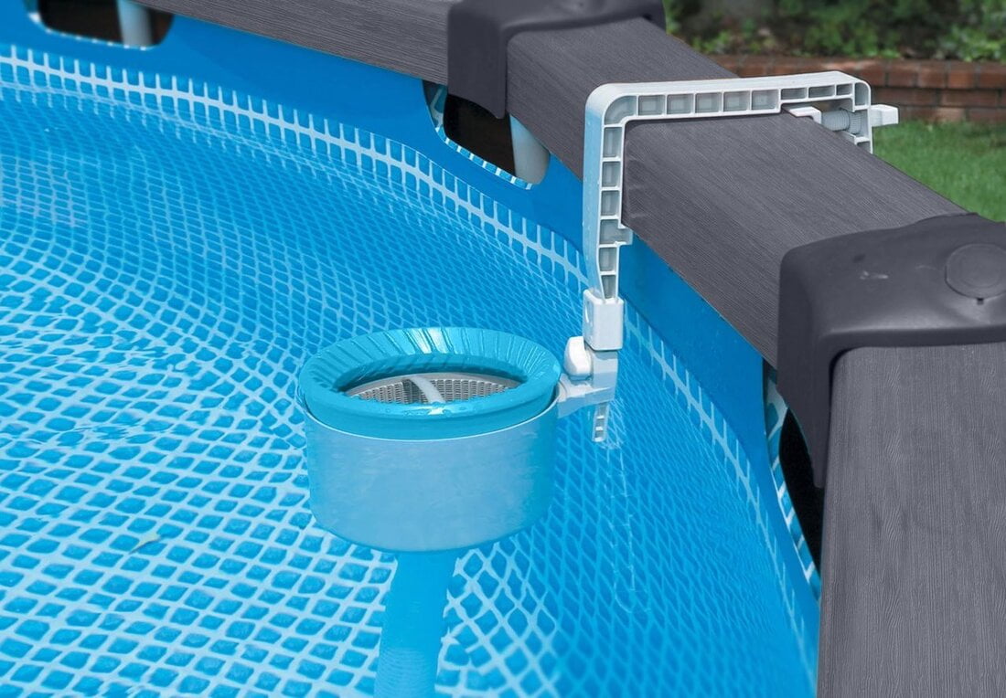 Intex Deluxe Wall Mount Skimmer - 28000