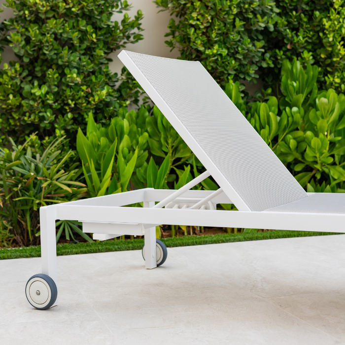 Olimpia Sunlounger | White Texturized | Ash Fabric | Stackable | OLT-SR/BLT-38/00 | Balliu Olimpia Sunlounger | White Texturized | Ash Fabric | Stackable | OLT-SR/BLT-38/00 | Balliu